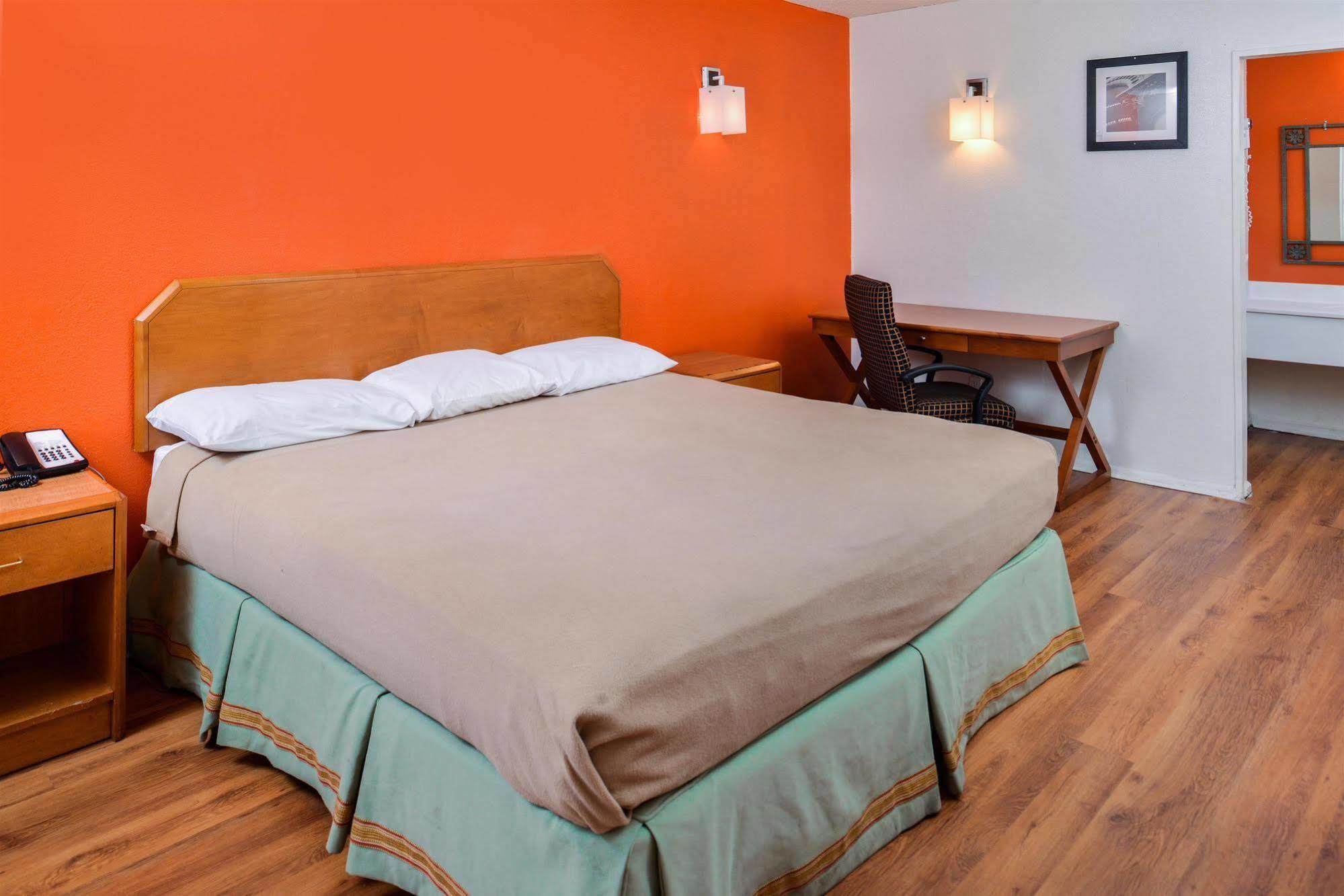 America'S Best Inn Montgomery Zewnętrze zdjęcie