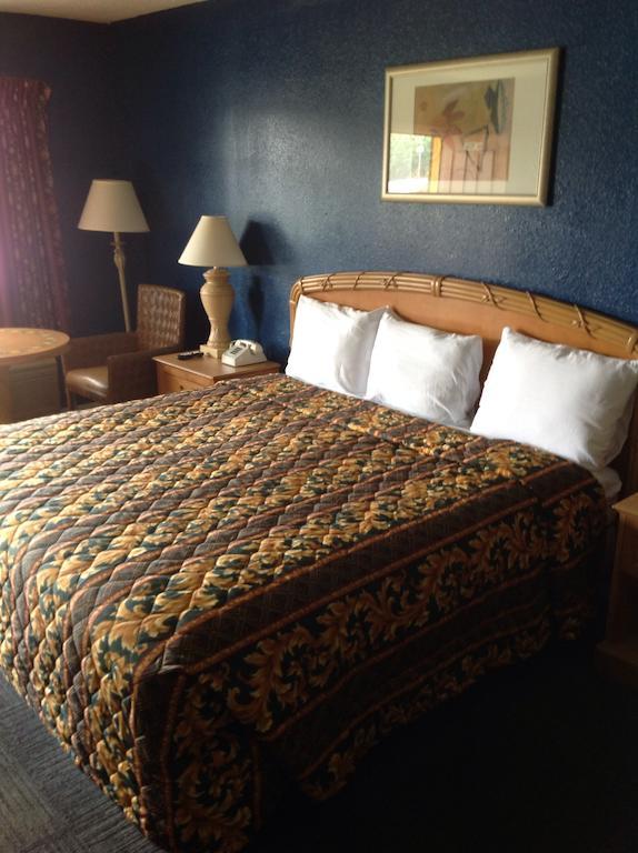 America'S Best Inn Montgomery Zewnętrze zdjęcie